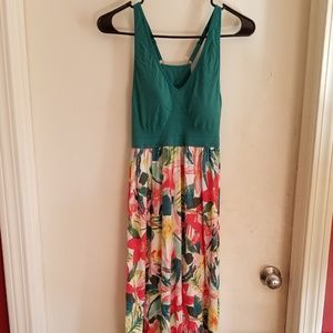 Flower pattern dress